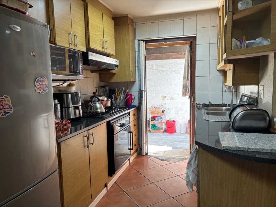  Bedroom Property for Sale in Rocklands Western Cape